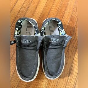 Hey Dude mens Gray Shoes size 7